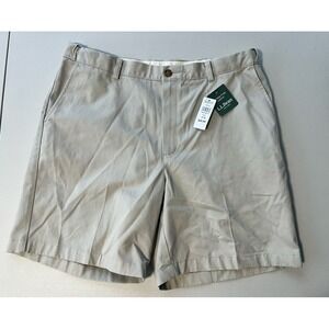 LL Bean Men's Chino Shorts‎ Size 38 Khaki Comfort Waist Pockets Pleated NWT